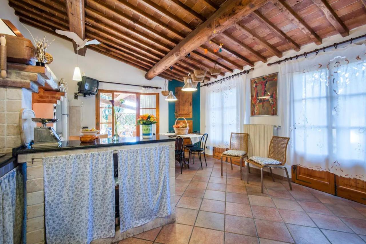 La Ripa - Appartamento Padronale San Gimignano Exteriör bild