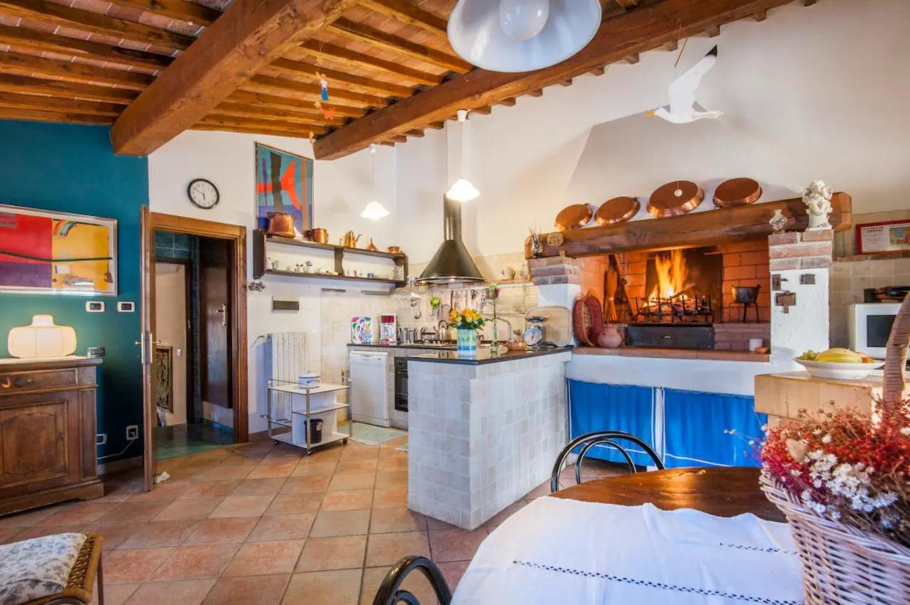 La Ripa - Appartamento Padronale San Gimignano Exteriör bild