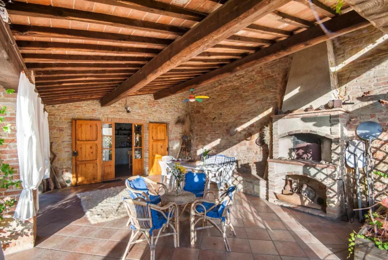 La Ripa - Appartamento Padronale San Gimignano Exteriör bild