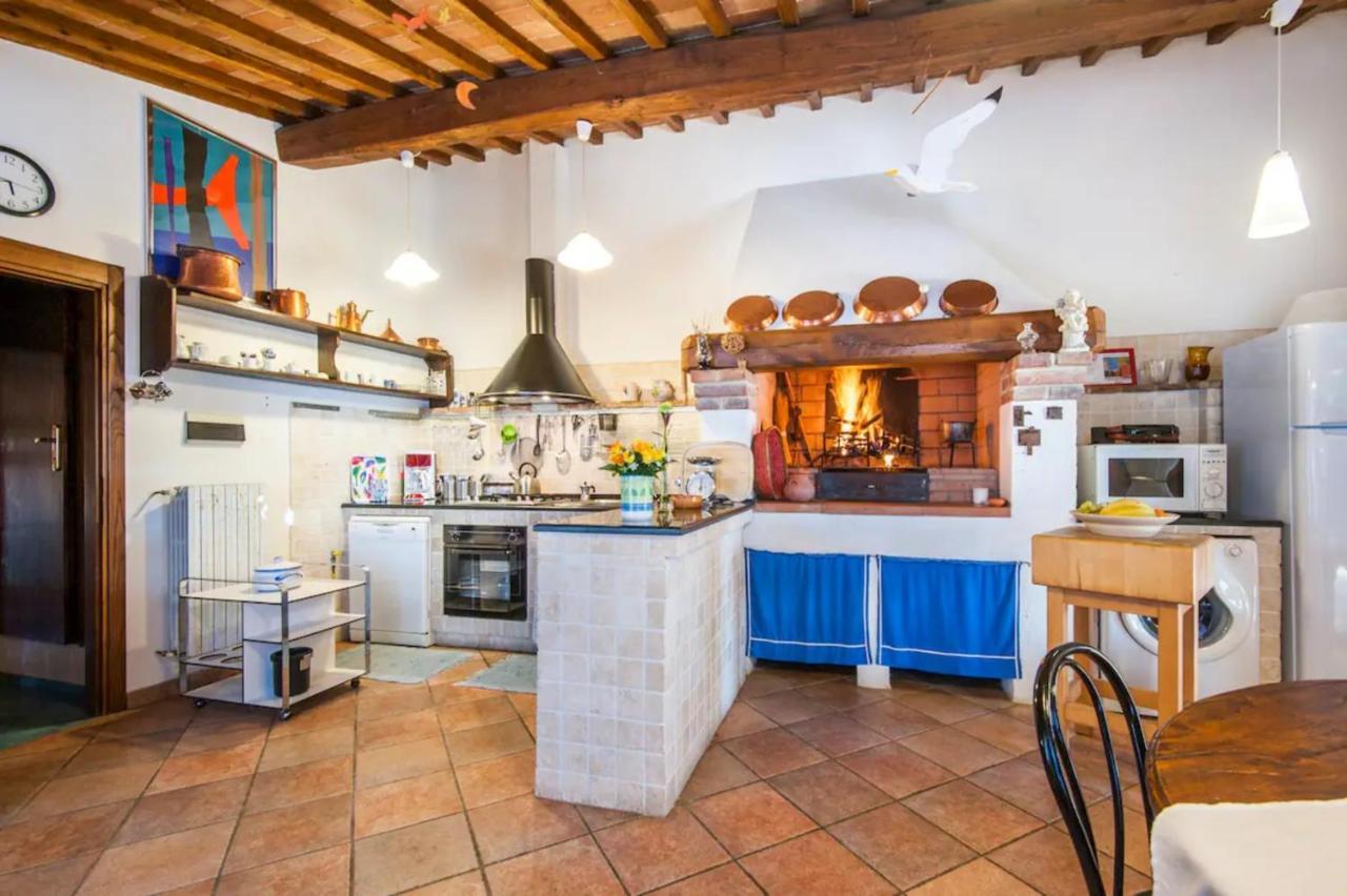 La Ripa - Appartamento Padronale San Gimignano Exteriör bild